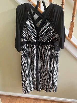Vestido para mujer nuevo con etiquetas negro Multi Kiyonna hombro frío talla grande 2/2X Foto 1 de 4