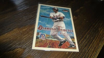 2005 FLEER #16 OF 25 DT DIAMOND TRIBUTES IVAN RODRIGUEZ BASEBALL CARD - Image 1 of 2