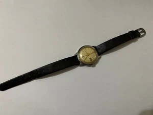 JUNGHANS 93S1 DATE WRISTWATCH MANUAL MECHANICAL HANDWINDING VINTAGE RARE MEN'S - Picture 1 of 9