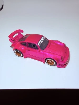 Hot Wheels 2025 Premium - Siluetas de cultura de automóviles - Pintura personalizada RWB PORSCHE 930 Foto 1 de 4