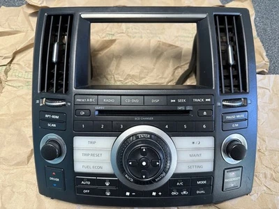 Infiniti FX35 2006-2008 tablero central radio unidad de bisel climático negro OEM Foto 1 de 4