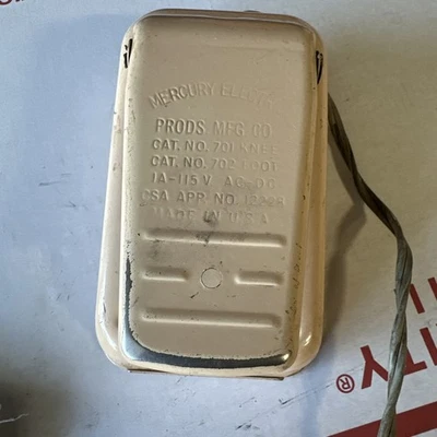 Винтажная оригинальная электрическая швейная машинка Mercury 701 колено 702 фута педаль контроллера - Изображение 1 из 4