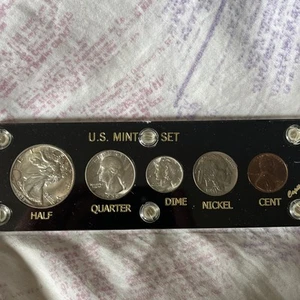 1935 5 Coin US Mint Year Set White Capital Holder Gem BU Coins - Picture 1 of 11