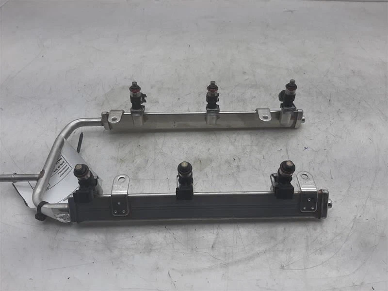 Piezas de inyección de combustible inyector de combustible 3,5 L 11-19 Ford Explorer BR3Z9F593B Foto 1 de 4