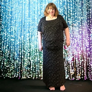 Urban Works Black & Silver Embossed Matching Blouse & Skirt Size 2X! - Picture 1 of 12