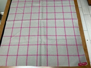 ROMO Fabric Remnant/Sample 35x30 - OSWALSD COBBLESTONE 100% Wool - Picture 1 of 4