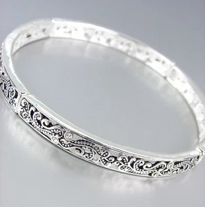 CLASSIC Designer Silver Metal Filigree Crystals Stretch Stackable Bracelet - Picture 1 of 2