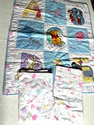 Cenefa sábana edredón cuna bebé Winnie The Pooh Disney con alfabeto y personajes Foto 1 de 4