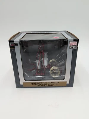 International Harvester SpecCast 1/16 Model 251 Two Row Planter - Image 1 of 4