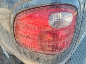 00 01 02 03 04 FORD PICKUP F150 Tail Light Assembly Left - Picture 1 of 1