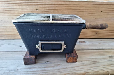 Parrilla Hibachi individual Eager Beaver de hierro fundido de colección Foto 1 de 4