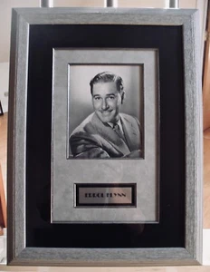 ERROLL FLYNN~ROBIN HOOD~Exhibición de fotografía autografiada enmarcada rara-con 2 certificados de autenticidad - Imagen 1 de 6