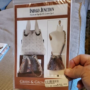 Sewing Pattern Indygo Junction Shop Bag Purse Tote Grids & Grommets Sachel 2 Sz - Picture 1 of 5