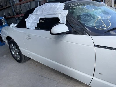 Passenger Right Front Door Fits 02-05 THUNDERBIRD 5164092 - Image 1 of 4