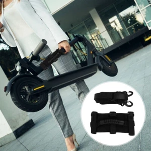 2 Pezzi Cinghia Scooter Bambino Calcio Spalla Pratica Maniglia Trasporto Scooter - Foto 1 di 12