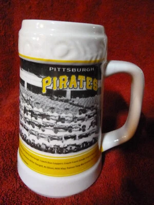 PITTSBURGH PIRATES 1971 SERIE MUNDIAL PIEDRA/TAZA ~ Foto del equipo y 7 partituras de caja Foto 1 de 4