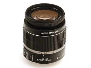 Canon Zoom Objektiv EF-S 1:3.5-5.6 / 18-55 mm IS für Canon EF-S - defekt ! - Bild 1 von 3