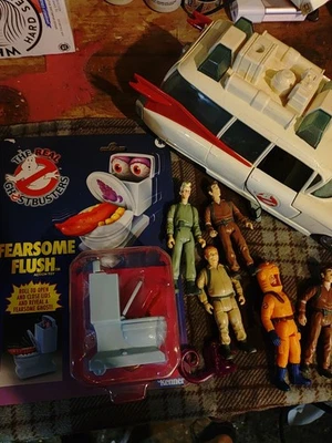 Vintage Lot Of The Real Ghostbusters Toys Car Figures Good Condition - Image 1 of 4