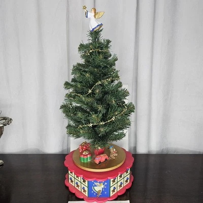 Árbol de Navidad de Adviento Musical Avon Christmas Is Coming de Colección Casi Completo Foto 1 de 4