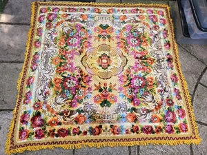 Alfombra italiana vintage de terciopelo floral, alfombra. En muy buena condición 5 pies x 5 pies  - Imagen 1 de 6