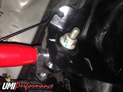 Brazo de puntera alineación UMI Performance 2524-R Chevy Pontiac Foto 1 de 2