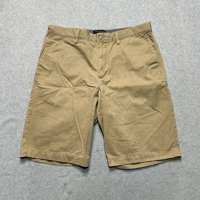 Pantalones Cortos Chinos Banana Republic Emerson Para Hombre 33 Caqui 11" Sarga Frontal Plana Foto 1 de 4