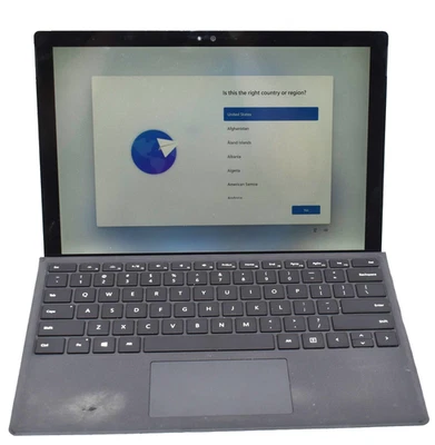 MicroSoft SURFACE PRO 4 1724 PANTALLA TÁCTIL I7-6650U 2.2GHz 8GB RAM 256GB SSD WIN11 Foto 1 de 4