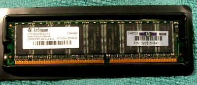 Infineon HYS72D32300GU-5-C PC3200U 256MB DDR 400 184 PIN CL3, HP P/N 326315-041  - Image 1 of 3