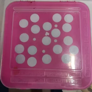 plastic pink art storage box - Picture 1 of 2