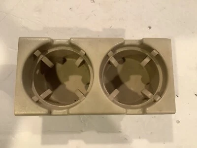 BMW 325XI 2003 portavasos Foto 1 de 3