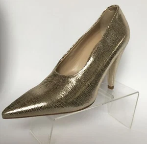 NEW Max Mara High Vamp Pointed Toe Pumps (Size 35) - MSRP $520.00! - Picture 1 of 10