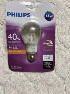 Philips 7 Watt (40W) Soft White Dimmable LED Lightbulb  NEW - Picture 1 of 2