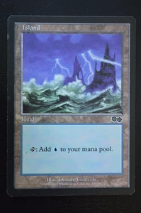 Magic The Gathering MTG ISLAND (335) Urza's Saga LP Lightly Played - Picture 1 of 2