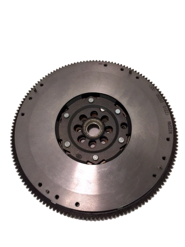 Volante original Nissan Frontier Xterra 4,0 M/T 12310-EA200 2004-2019 Foto 1 de 3