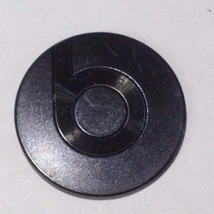 Original Beats by Dr. Dre Logo "B" Aufkleber Metall Paar Teil Set für Studio 2.0  - Bild 1 von 2