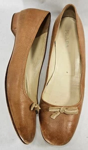 Prada Womens Flats 40.5 Italy Ballet Bow Shoes Leather Tan Brown Heels Timeless - Picture 1 of 12
