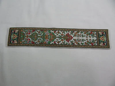 Alfombra tejida 2"x9" #19 miniatura para casa de muñecas alfombra de piso escala 1:12 sin flecos Foto 1 de 4