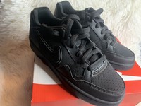 son of force nike black