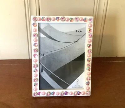 Marco de fotos adornado con marco de perlas y diamantes de imitación rosa 5x7 Foto 1 de 4