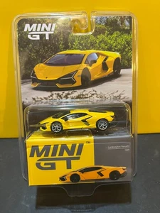1/64 MINI GT CHASE CAR LAMBORGHINI REVUELTO YELLOW GIALLO #886 - Picture 1 of 2