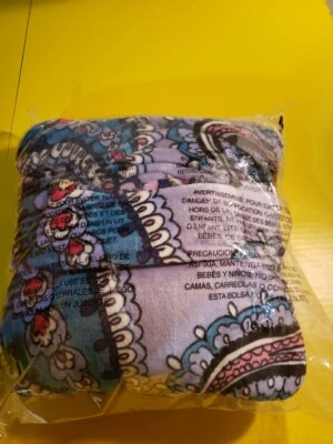 Vera Bradley Plush Fleece Travel Blanket Kona Paisley NEW - Image 1 of 3