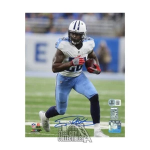 Derrick Henry Autographed Tennessee 8x10 Football Photo - BAS (Running) - Picture 1 of 1