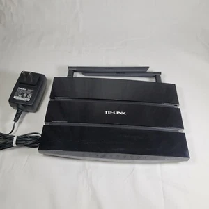 DD-WRT TP-LINK WDR3600 600Mbps Dual Band Gigabit Router 802.11a/b/g/n 2 USB Port - Picture 1 of 13