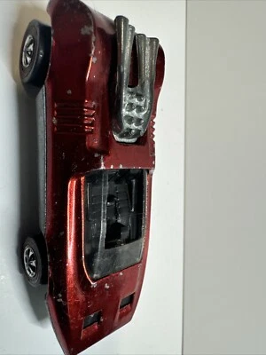 1969 Hot Wheels Redline PEEPING BOMB Red US Vintage Mattel Car Black Interior - Image 1 of 4