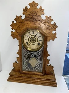 Ingraham Gingerbread Clock with White Painted Design, Runs And Chimes - Picture 1 of 7