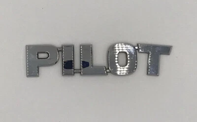03 04 05 06 07 08 HONDA PILOT OEM CROMO TAPA PUERTA TRASERA EMBLEMA CROMO LOGOTIPO INSIGNIA Foto 1 de 4