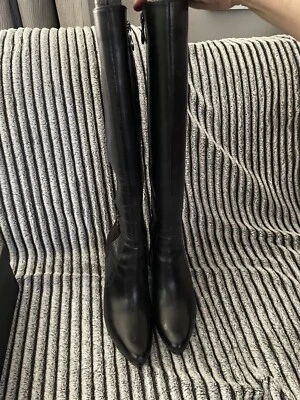 Tahari Women's Size 6.5M Black Leather Boots Booties - Image 1 of 4