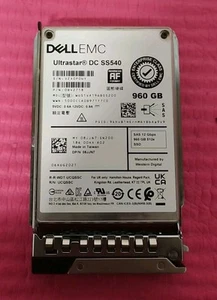 SSD Dell 960 Go 12 Gbit/s SAS RI TLC 2,5 Dell P/N : 8JJN7 - Photo 1/1