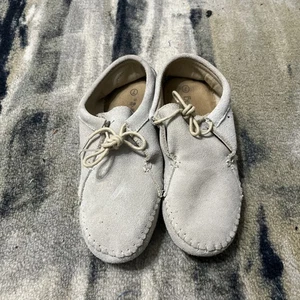 Bear paw Women’s Sz 7 Moccasin Slippers Cow Suede Slip On Casual Tan Shoes - Picture 1 of 13