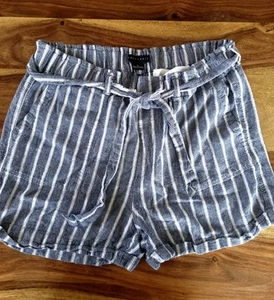 Sanctuary Linen Blend Navy Blue White Juniors Striped Shorts Size XL with Belt - Picture 1 of 12